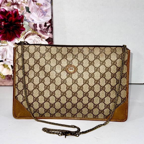 GUCCI GG Monogram Large Clutch - Picture 1 of 13